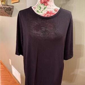 Athleta Black nighttime bliss sleep Tee